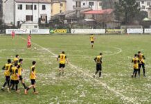 Succede un po’ di tutto (proteste a Prato, surrealismo a Siena). Gioia doppia all’Antella, rincorsa play-off Castello