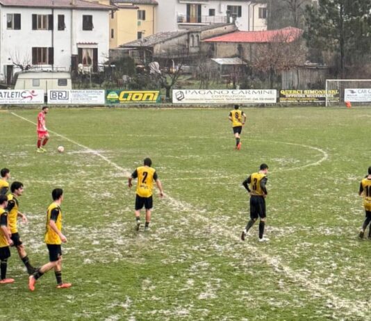 Succede un po’ di tutto (proteste a Prato, surrealismo a Siena). Gioia doppia all’Antella, rincorsa play-off Castello