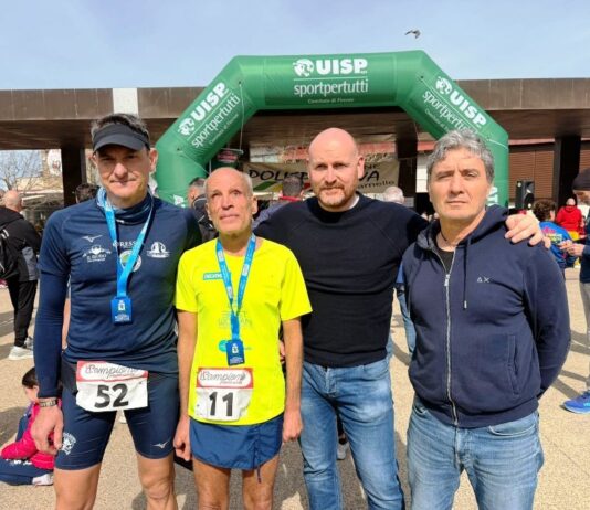 Raffaele Panebianco, 66 anni, non vedente, entusiasta della Maratonina di Tavarnelle