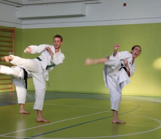 Il Karate torna in azione: Empi Dojo riapre i battenti con gli allenamenti al parco