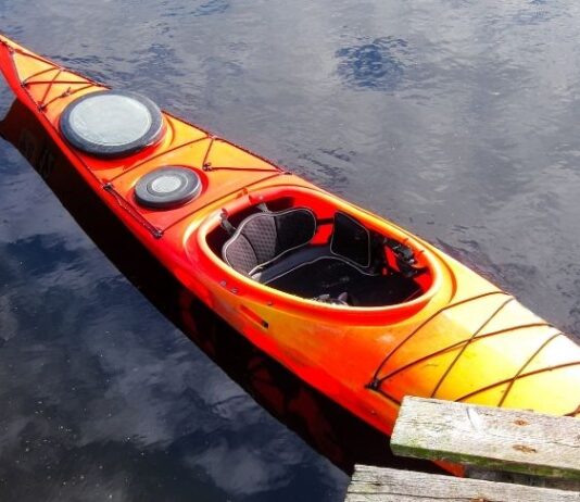 Tennis, canoa, rafting alla scoperta dell’Arno e non solo: Primo Maggio con tanto sport a Marina di Candeli