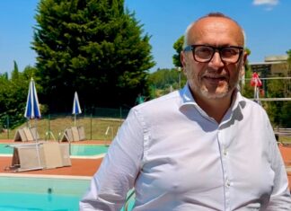 Stiaccini foto Piscina Castellina 3 luglio 2026